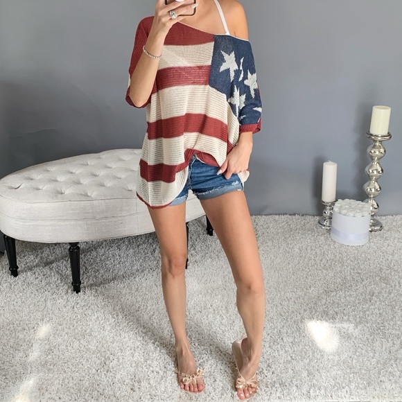 🆕LAST▫️AMERICAN GIRL Top - Picture 4 of 5